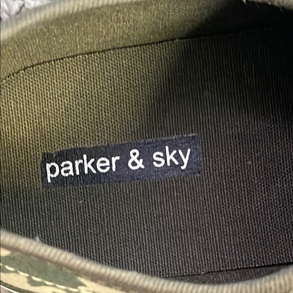 NWT Mens size 6 shoes Camo shoes Camouflage Sneakers size 6 adult unisex - Picture 6 of 17